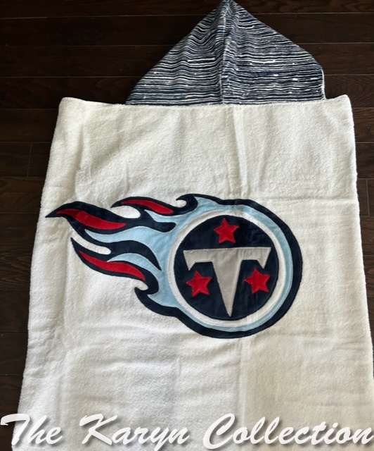 ...Now on sale....Tennessee Titans Hooded Towels.... a GREAT GIFT for the TN sports fan!!